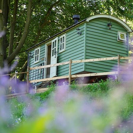 Lavender Retreat With Private Hot Tub Upper Hulme Exterior foto